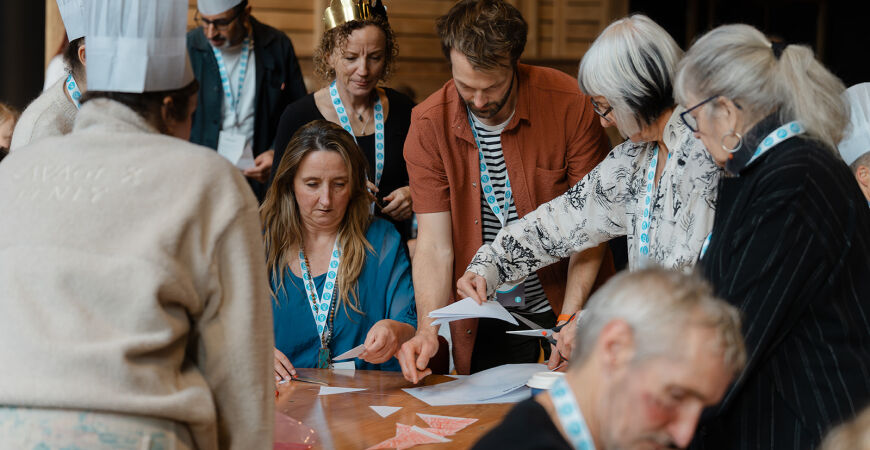 Simple daily curiosity-led habits that make your team more creative and collaborative